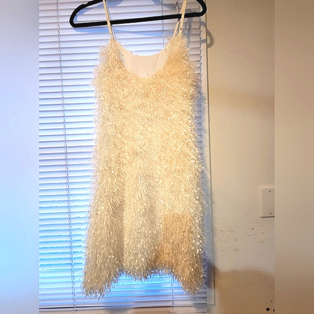 NWT GLAM SHIMMER SHAGGY NIGHT OUT DRESS 😍 stunning mini - Picture 4 of 7